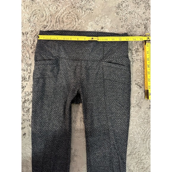 Athleta Metro Leggings Gray Criss Cross Pattern Sz. Small - Picture 6 of 9